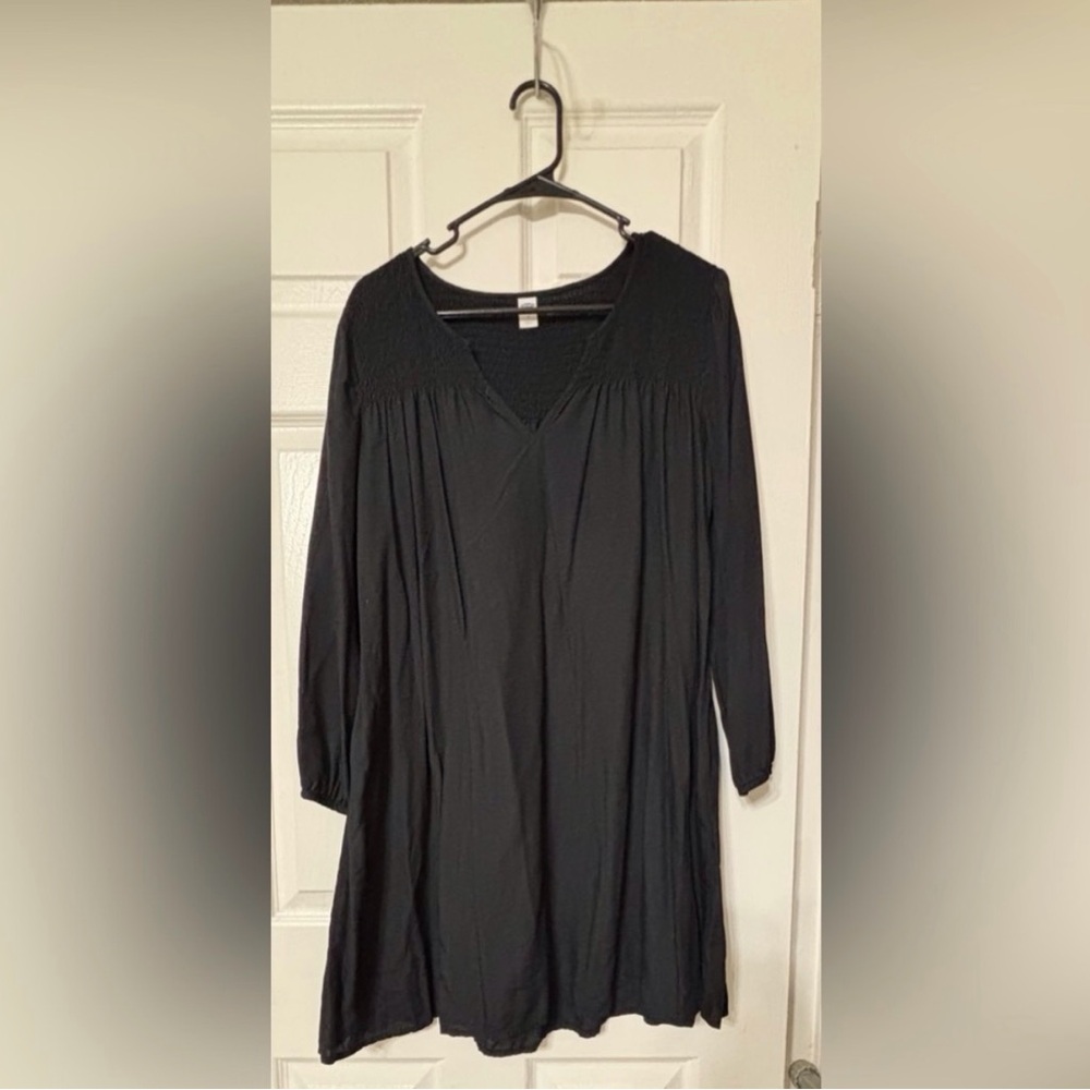 Old Navy Black Women's Midi Dress